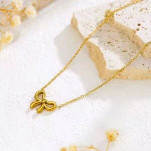 Bow Necklace