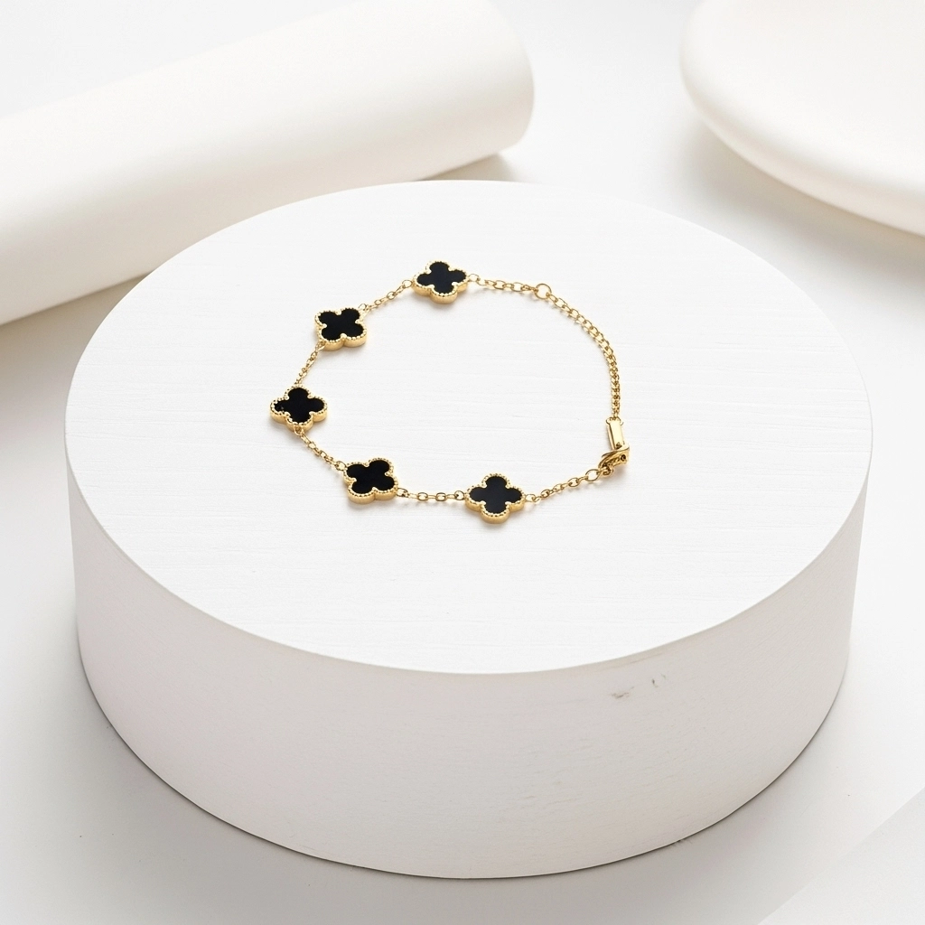 Leaf Clover Set | Necklace | Bracelet | Earring - Image 2